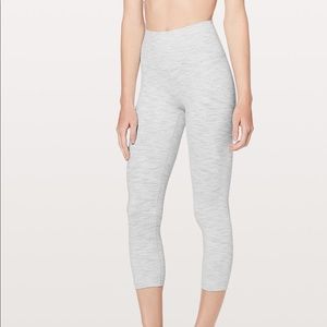 Lululemon cropped leggings